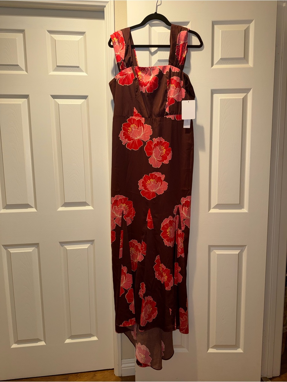 Nicole Miller Burgundy Maxi Dress with Pink Floral Print - Picture 4 of 11